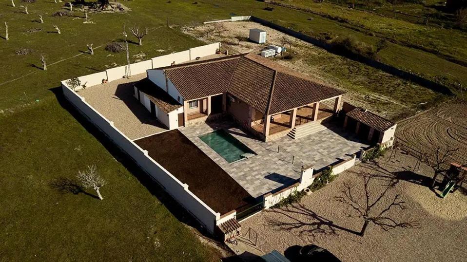 El Secreto De Los Perales Velada Exterior photo